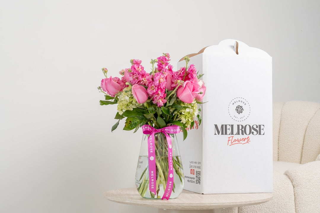 Bouquet de flores rosas San Valentín