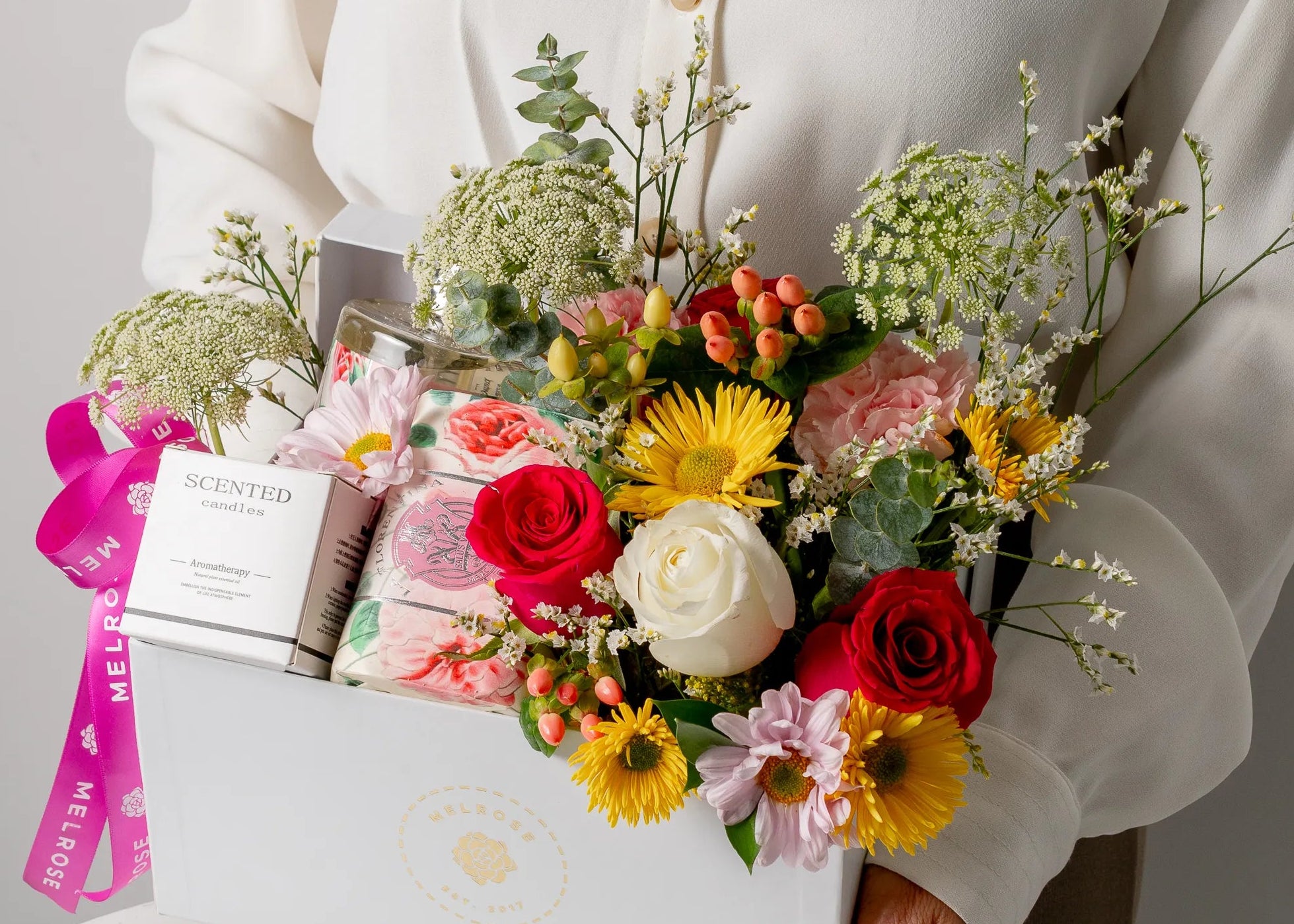 Regalo flores y jabones para mama