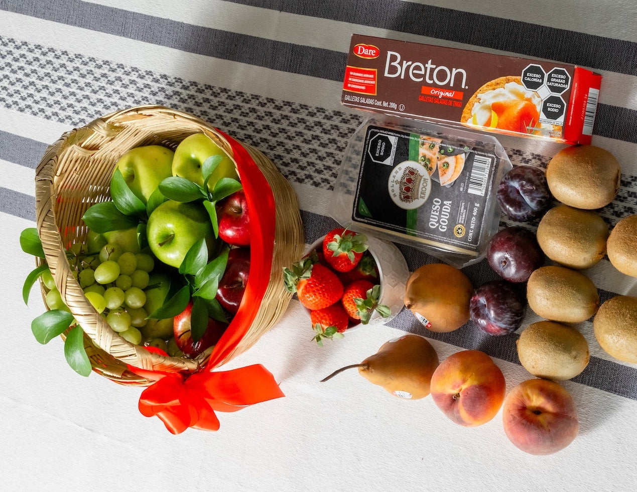 Regalo Frutal con Queso