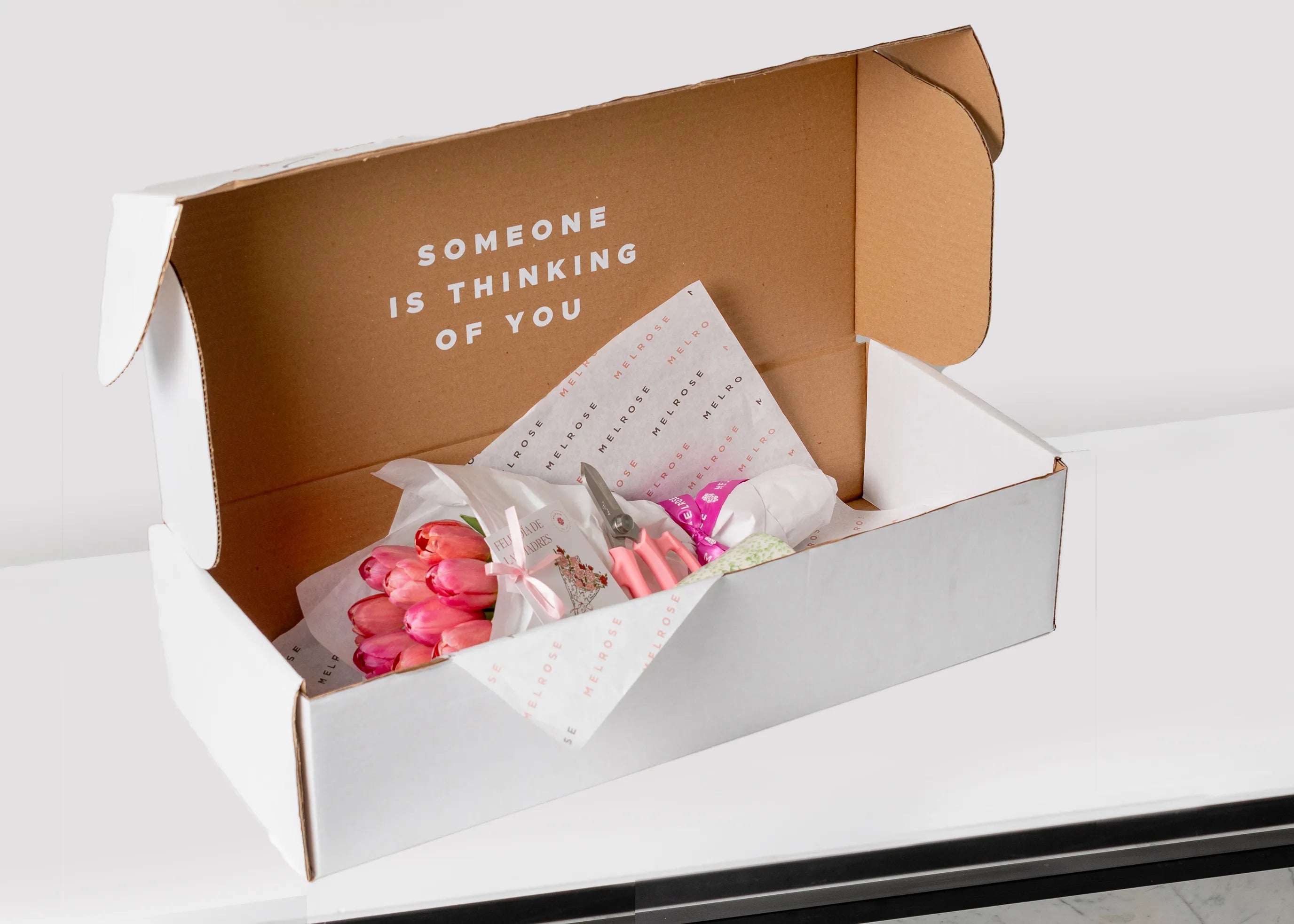 Regalo Floral con Jarra